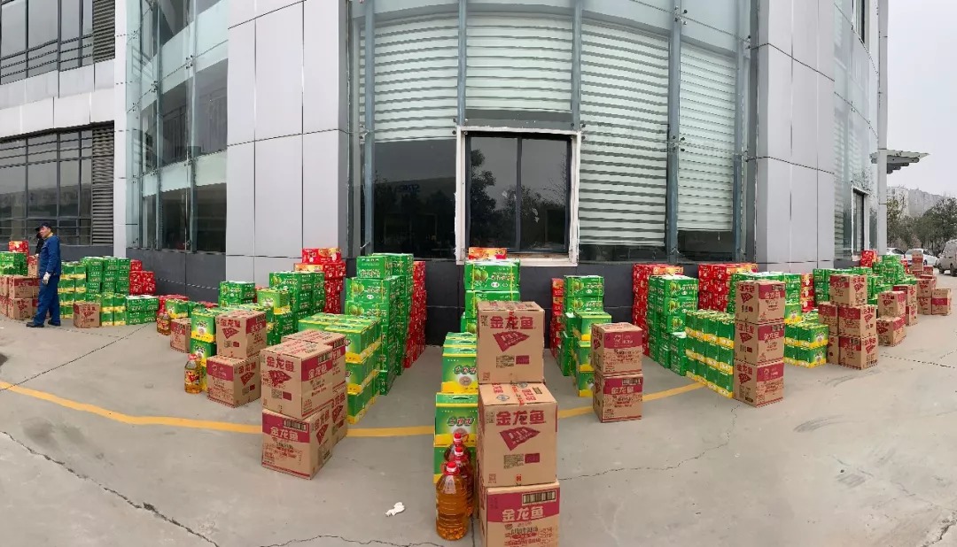 新春送温暖 澳洲5官方网页版为全体员工发放新春物资